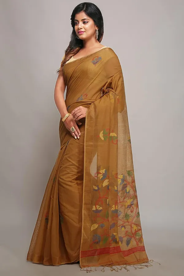 Brown_Cotton_Silk_Soft_Dhakai_Jamdani_Saree_With_Zari_Border_For_Women