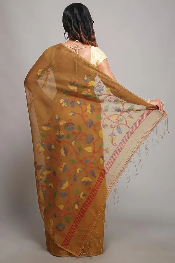 Brown_Cotton_Silk_Soft_Dhakai_Jamdani_Saree_With_Zari_Border_For_Women