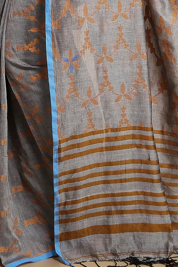 Grey_Bengal_Cotton_Handloom_Saree_With_Blouse_Piece_For_Women