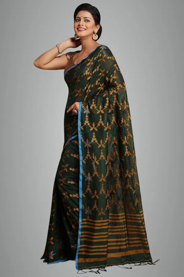 Dark_Green_Bengal_Cotton_Handloom_Saree_With_Blouse_Piece_For_Women
