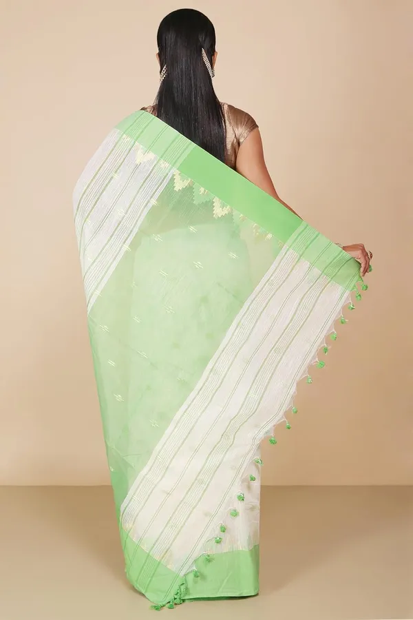 Off-White_&_Green_Woven_Handloom_Pure_Cotton_Silk_Saree_With_Solid_Border_With_Blouse_Piece_For_Women