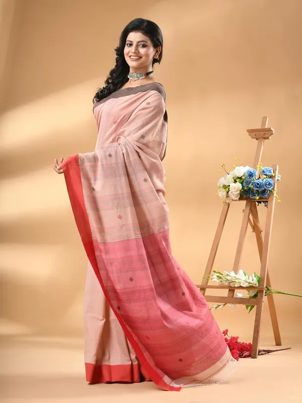Beige_Pure_Cotton_Kantha_Work_Saree_With_Blouse_Piece_For_Women