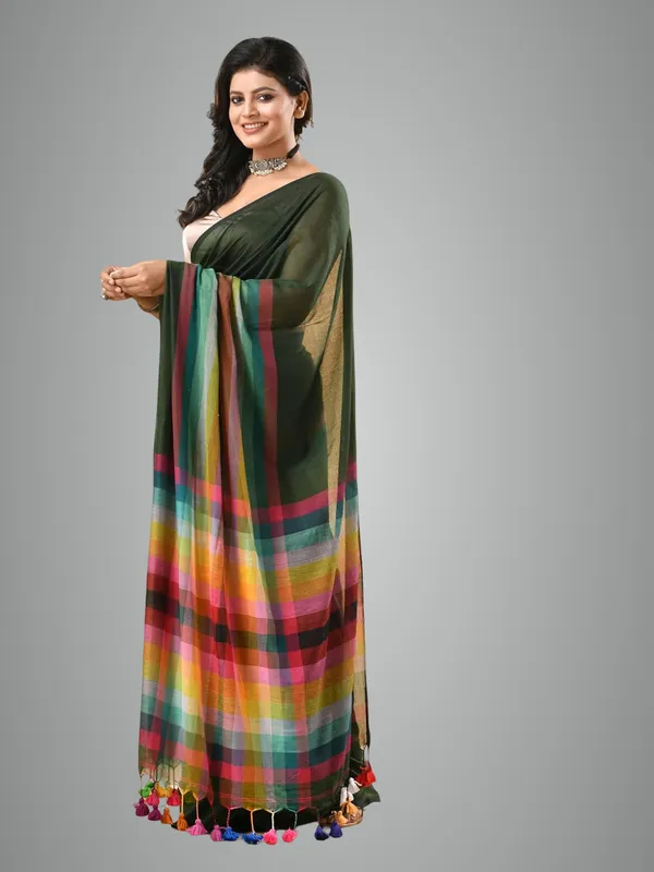 Green_Soft_Plain_Stripe_Weaving_Premium_Pure_Cotton_Saree_For_Women