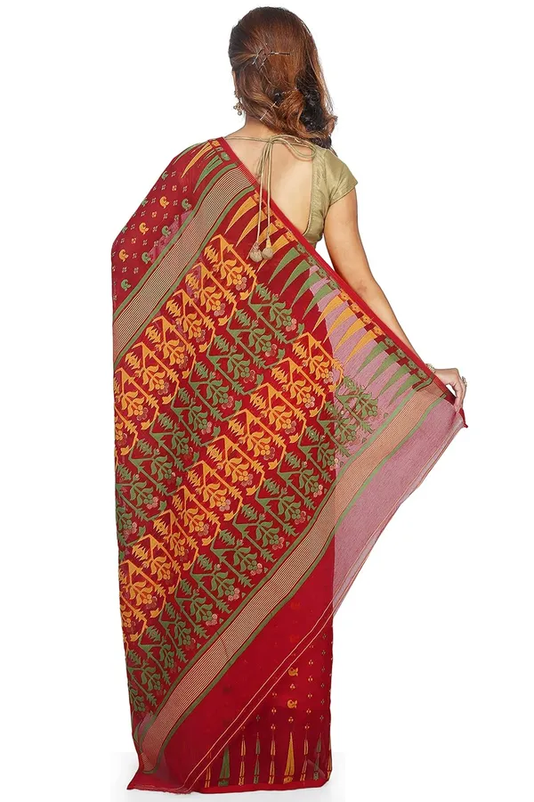 Red_Soft_Cotton_Resham_Dhakai_Jamdani_Saree_With_Designer_Pallu_With_Temple_Border_Work_Without_Blouse_Piece_For_Women