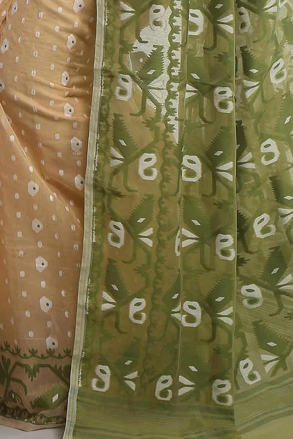 Beige_&_Green_Bengal_Ade_Soft_Dhakai_Jamdani_Saree_Without_Blouse_Piece_For_Women