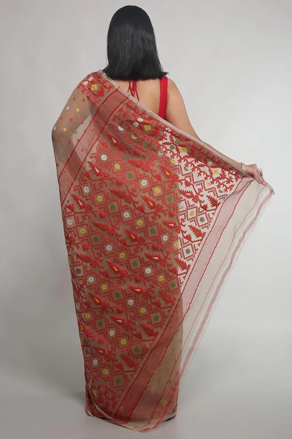 Beige_&_Red_Bengal_Made_Cotton_Dhakai_Jamdani_Saree_Without_Blouse_Piece_For_Women
