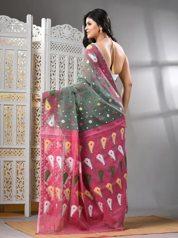 Dark_Green_&_Pink_Cotton_Silk_Bengal_Made_Soft_Dhakai_Jamdani_Saree_With_Blouse_Piece_For_Women