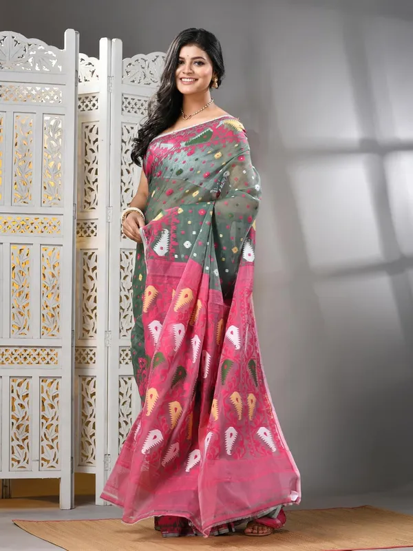 Dark_Green_&_Pink_Cotton_Silk_Bengal_Made_Soft_Dhakai_Jamdani_Saree_With_Blouse_Piece_For_Women
