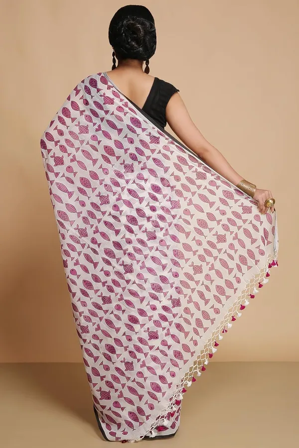 White_&_Purple_Pure_Cotton_Printed_Saree_With_Blouse_Piece_For_Women