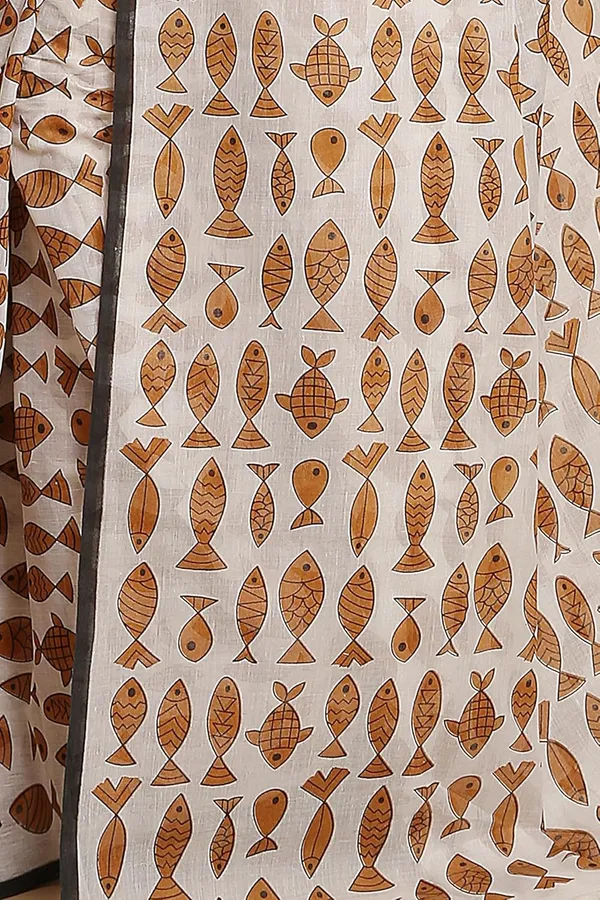 White_&_Brown_Pure_Cotton_Printed_Saree_With_Blouse_Piece_For_Women