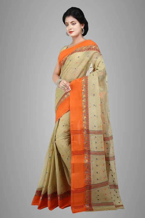 Beige_Handloom_Cotton_Saree_With_Buti_Work_Without_Blouse_Piece_For_Women