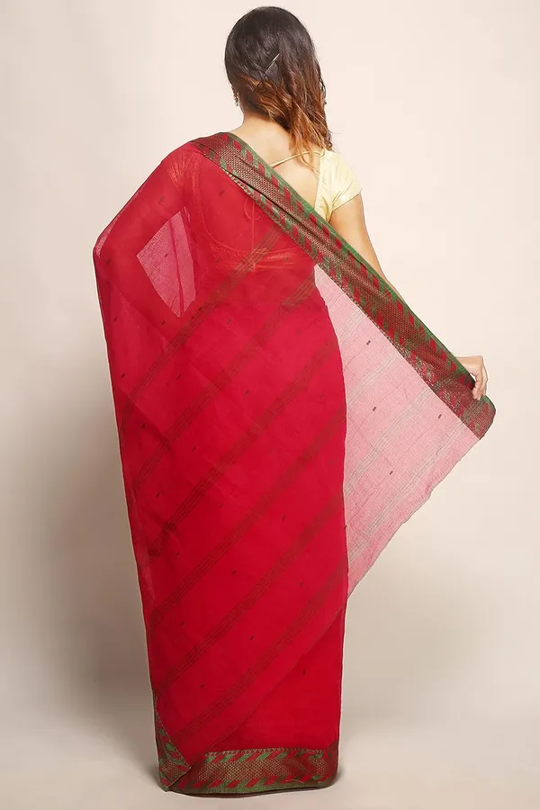 Red_Traditional_Bengali_Cotton_Saree_For_Women