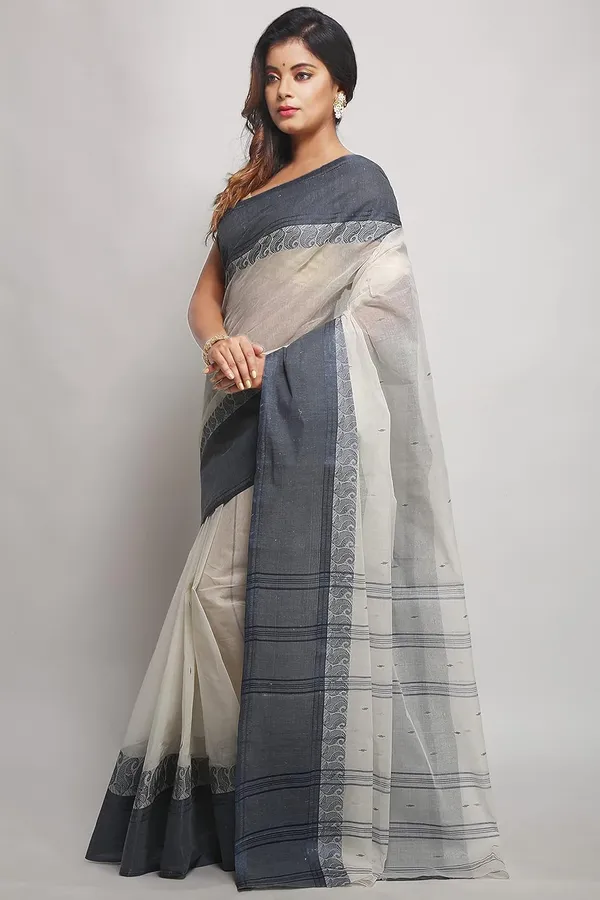 White_Cotton_Saree_With_Bright_Solid_Border_Without_Blouse_Piece_For_Women