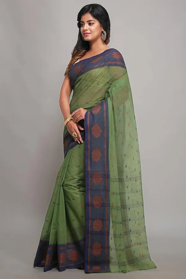 Green_Woven_Pure_Cotton_Saree_Without_Blouse_Piece_For_Women
