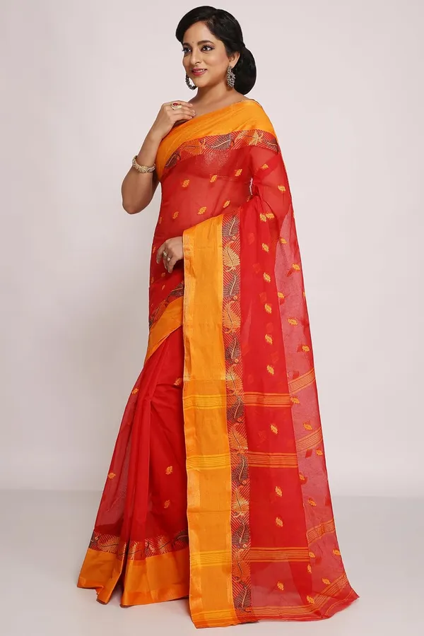 Red_Pure_Cotton_Bengali_Saree_Without_Blouse_Piece_For_Women