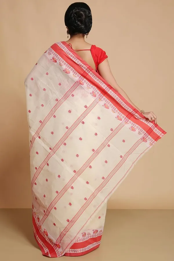 White_&_Red_Pure_Cotton_Saree_With_Designer_Cotton_Thread_Border_For_Women
