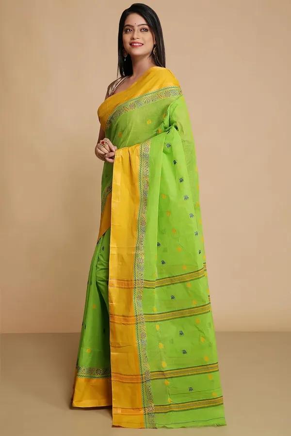 Light_Green_Pure_Cotton_Saree_With_Solid_Border_For_Women