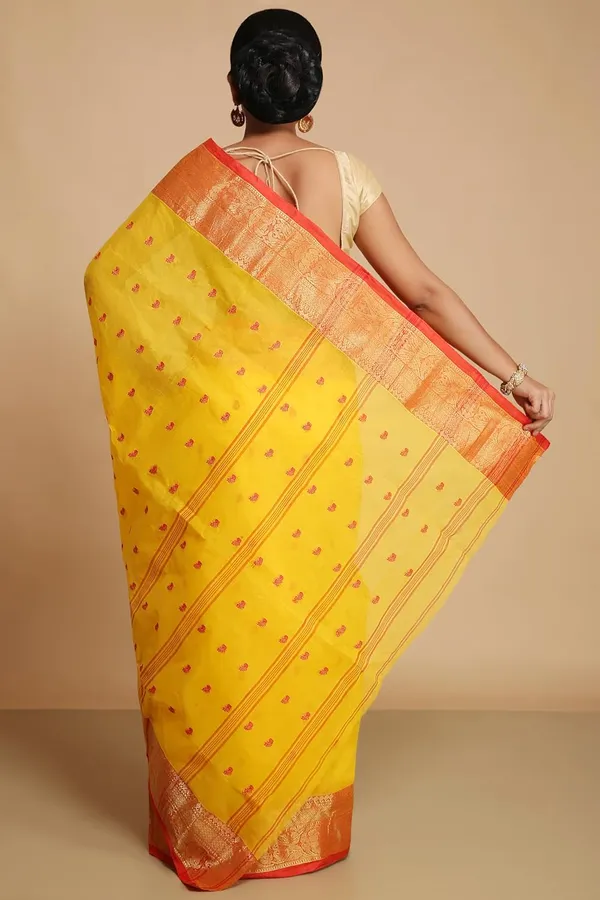 Yellow_Pure_Cotton_Saree_With_Kalka_Designer_Zari_Thread_Border_For_Women