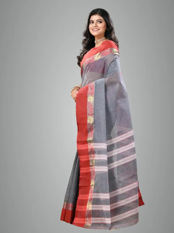 Grey_Pure_Cotton_Saree_With_Solid_Border_With_Starch_For_Women