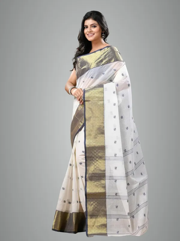Off_White_Pure_Cotton_Saree_With_Designer_Zari_Border_With_Starch_For_Women