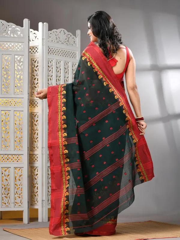 Dark_Green_Saree_For_Women