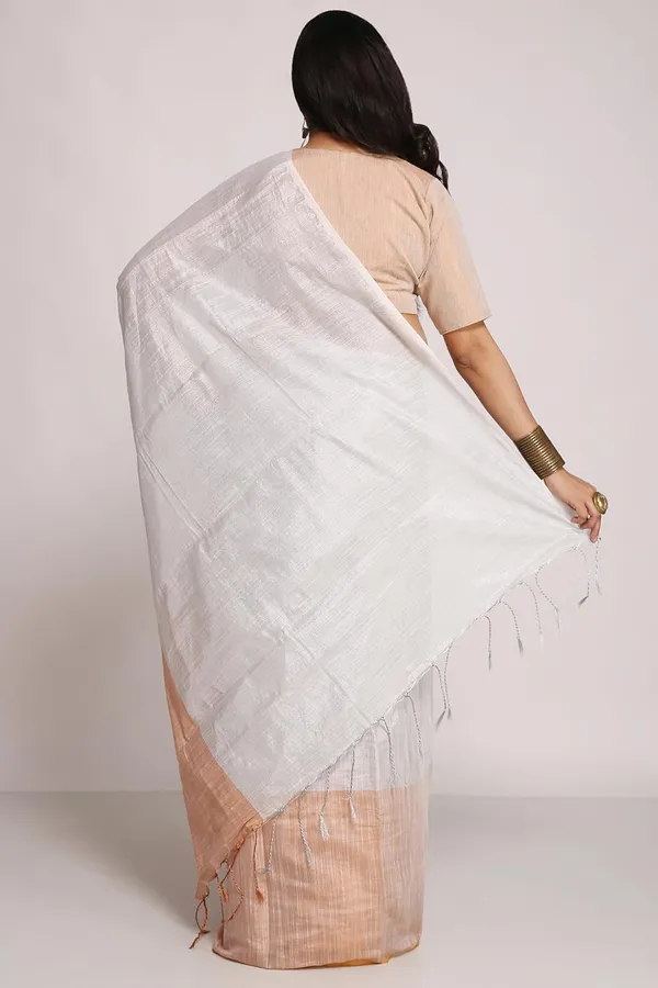 Off_White_Handloom_Tissue_Zari_Plain_Saree_With_Big_Border_Matching_Running_Blouse_Piece_For_Women
