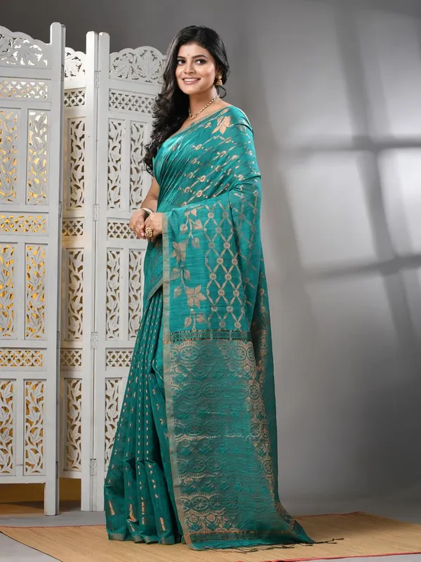Sea_Green_Cotton_Silk_Handloom_Banarasi_Saree_With_Exquisite_Designer_Border_For_Women