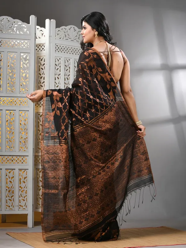 Black_Cotton_Silk_Handloom_Banarasi_Saree_With_Exquisite_Designer_Border_For_Women