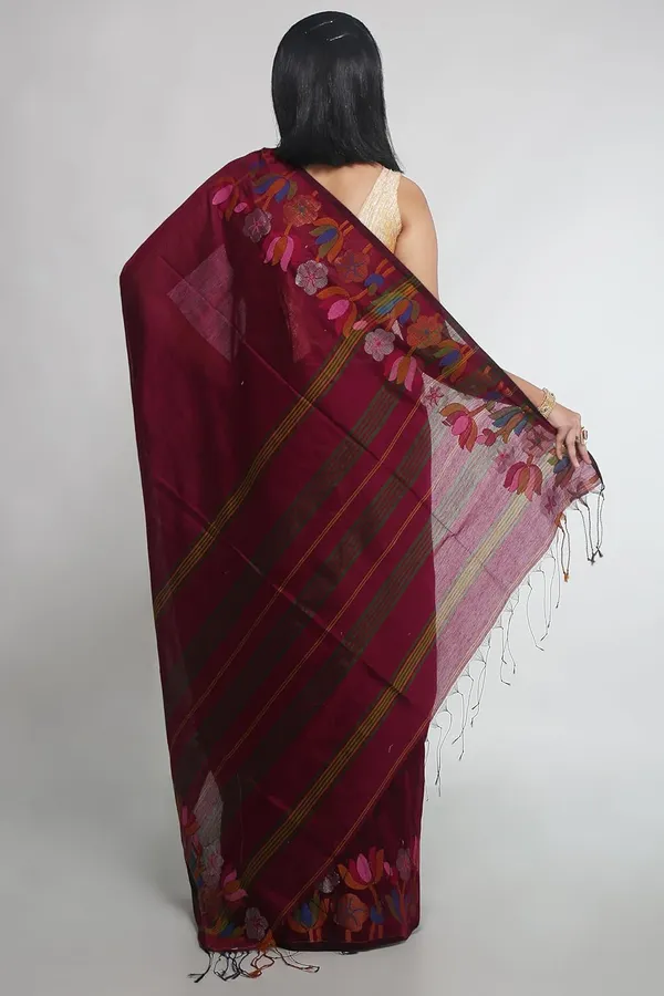 Magenta_Woven_Handloom_Cotton_Silk_Saree_With_Jamdani_Lotus_Border_For_Women