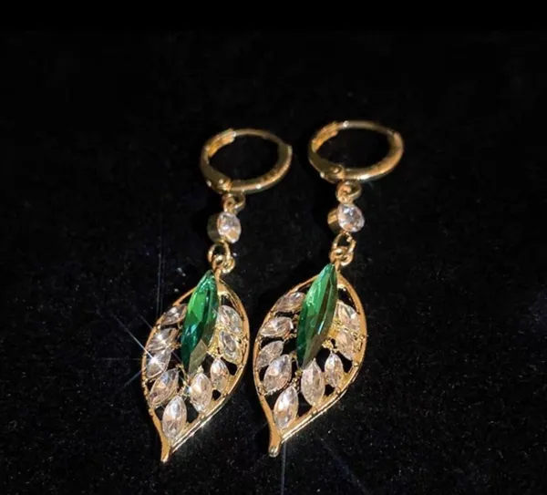 Crystal_Leaf_Earrings
