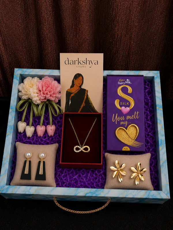 Sweet_Surprise_Box