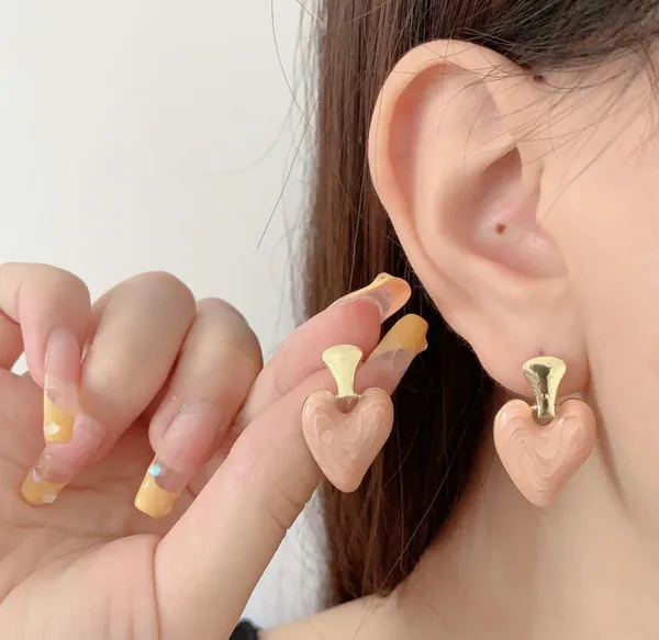 Peach_Heart_studs