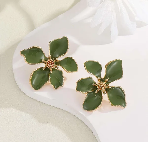 Green_Periwinkle_Studs