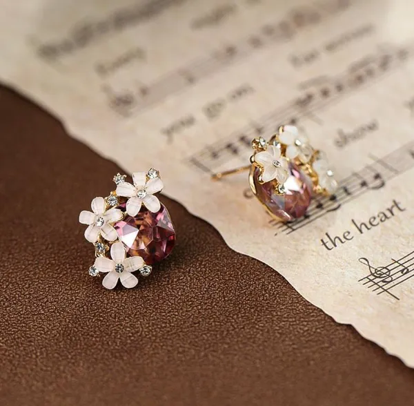 Pink_crystal_studs