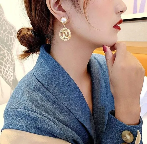 Golden_Maze_Pearl_Drop_Studs