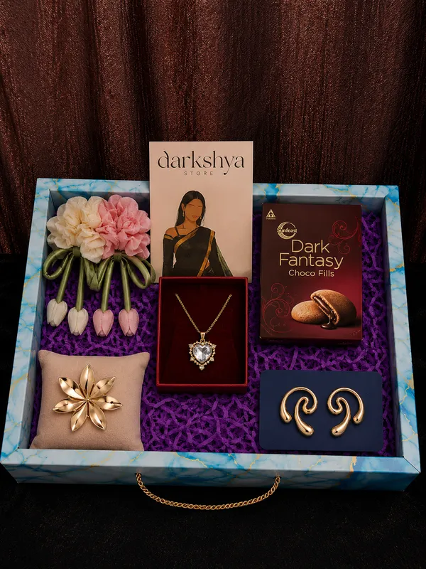 Golden_Moments_Hamper