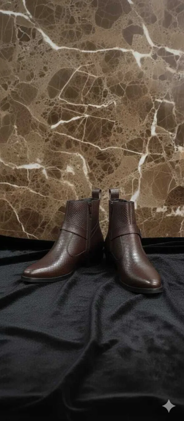 Brown_Leather_Premium_And_Elegant_Boots_For_Men
