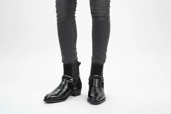 Black_Leather_Premium_And_Elegant_Boots_For_Men