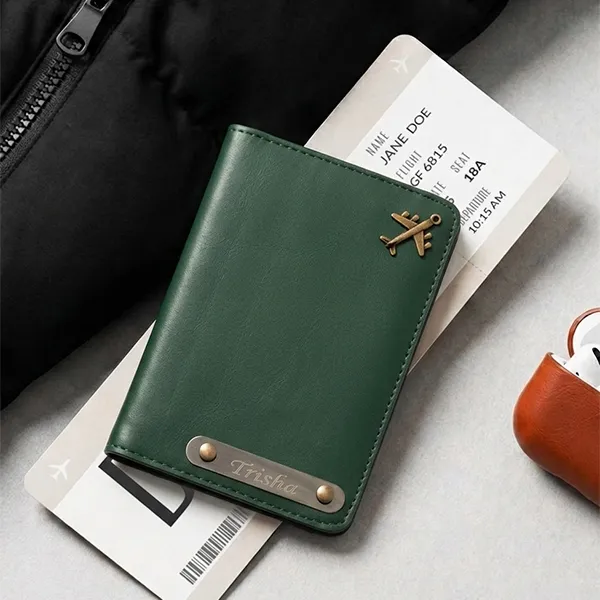 Green_Unisex_Personalised_Passport_Holder