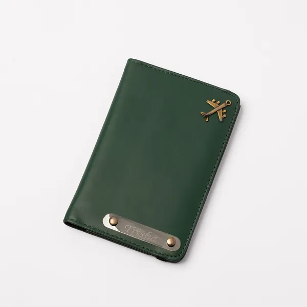 Green_Unisex_Personalised_Passport_Holder