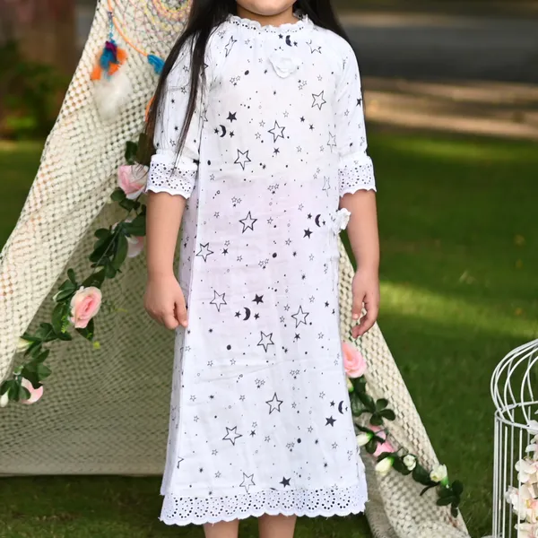 White_Soft_Cotton_Star_Print_Nighty_For_Girl