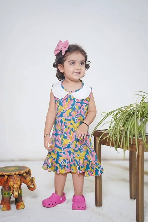 Multicolour_Cotton_Floral_Hand_Block_Printed_Sleeveless_Dress_With_Embroidery_Collar_And_Frills_For_Girls
