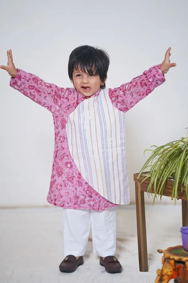 Pink_And_White_Overlap_Traditional_Cotton_Block_Print_Kurta_Pyjama_Set_For_Boys