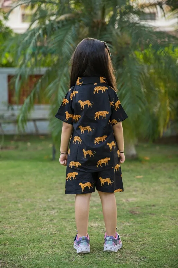 Black_Cheetah_Print_Shirt_Shorts_Co_Ord_Set_For_Girls