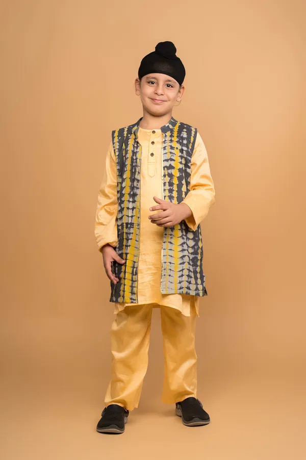 Yellow_And_Grey_Solid_And_Shibori_Kurta_Jacket_Set_For_Boys