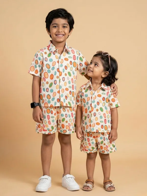Kids_Unisex_Cream_Multicolor_Print_Premium_Cotton_Co-Ord_Set