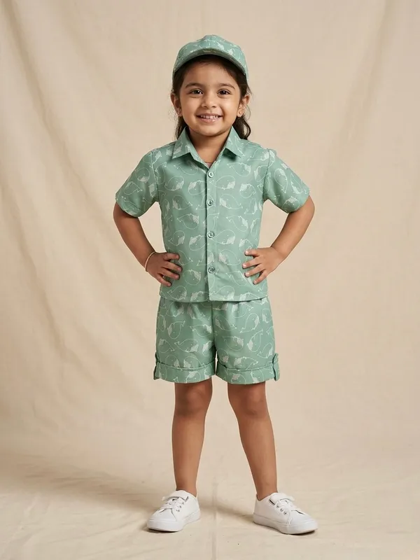 Kids_Unisex_Sage_Green_Whale_Print_Premium_Cotton_Co-Ord_Set