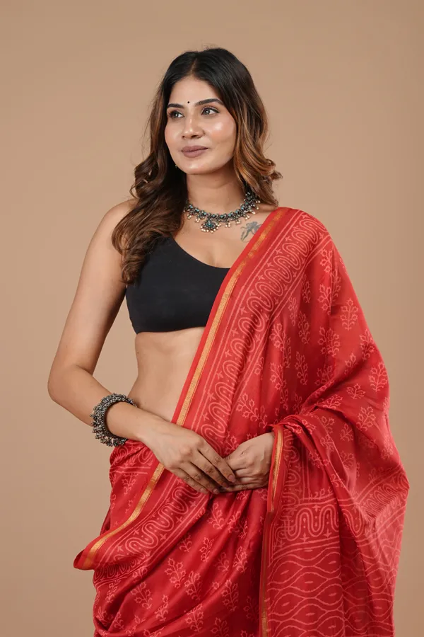 Bright_Red_Chanderi_Silk_Saree_Premium_Saree_With_Unstitched_Blouse_For_Women