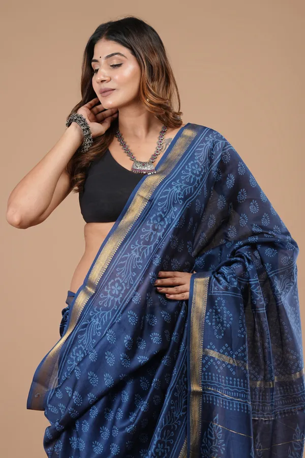 Royal_Blue_Maheshwari_Silk_Premium_Saree_With_Unstitched_Blouse_For_Women