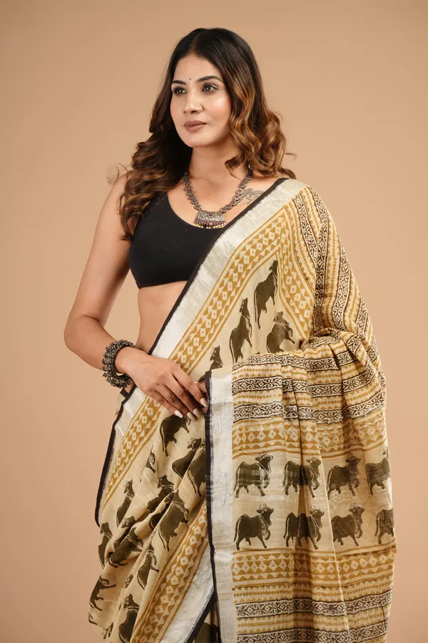 Beige_An_D_Light_Khaki_Cotton_Linen_Premium_Saree_For_India